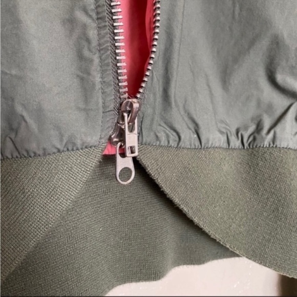 BB Dakota green crop bomber jacket size large - Picture 4 of 7